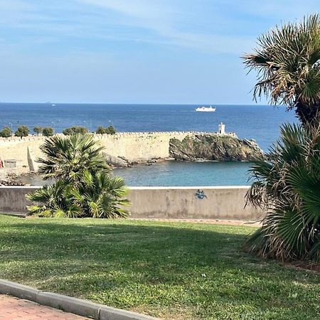 Appartamenti Tra Cielo E Mare ピオンビーノ エクステリア 写真