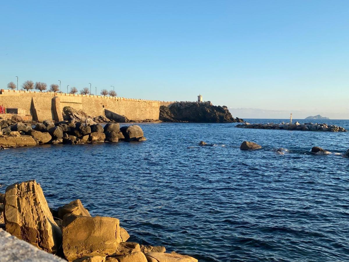 Appartamenti Tra Cielo E Mare ピオンビーノ エクステリア 写真