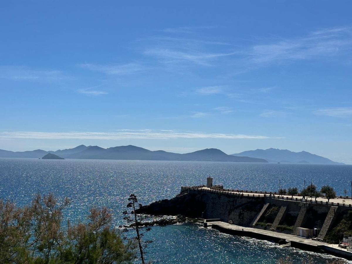 Appartamenti Tra Cielo E Mare ピオンビーノ エクステリア 写真